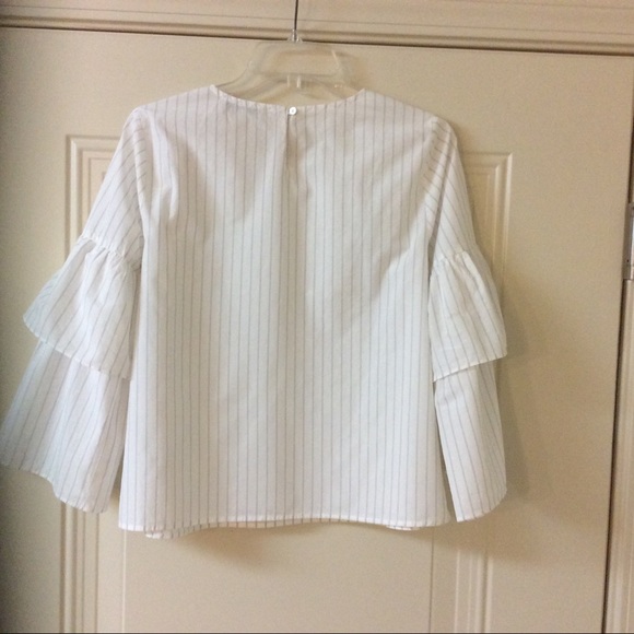 🚫SOLD🚫FREE WITH ANY PURCHASE - MADEWELL WHITE GRAY STRIPE RUFFLE SLEEVE TOP S - Picture 7 of 16